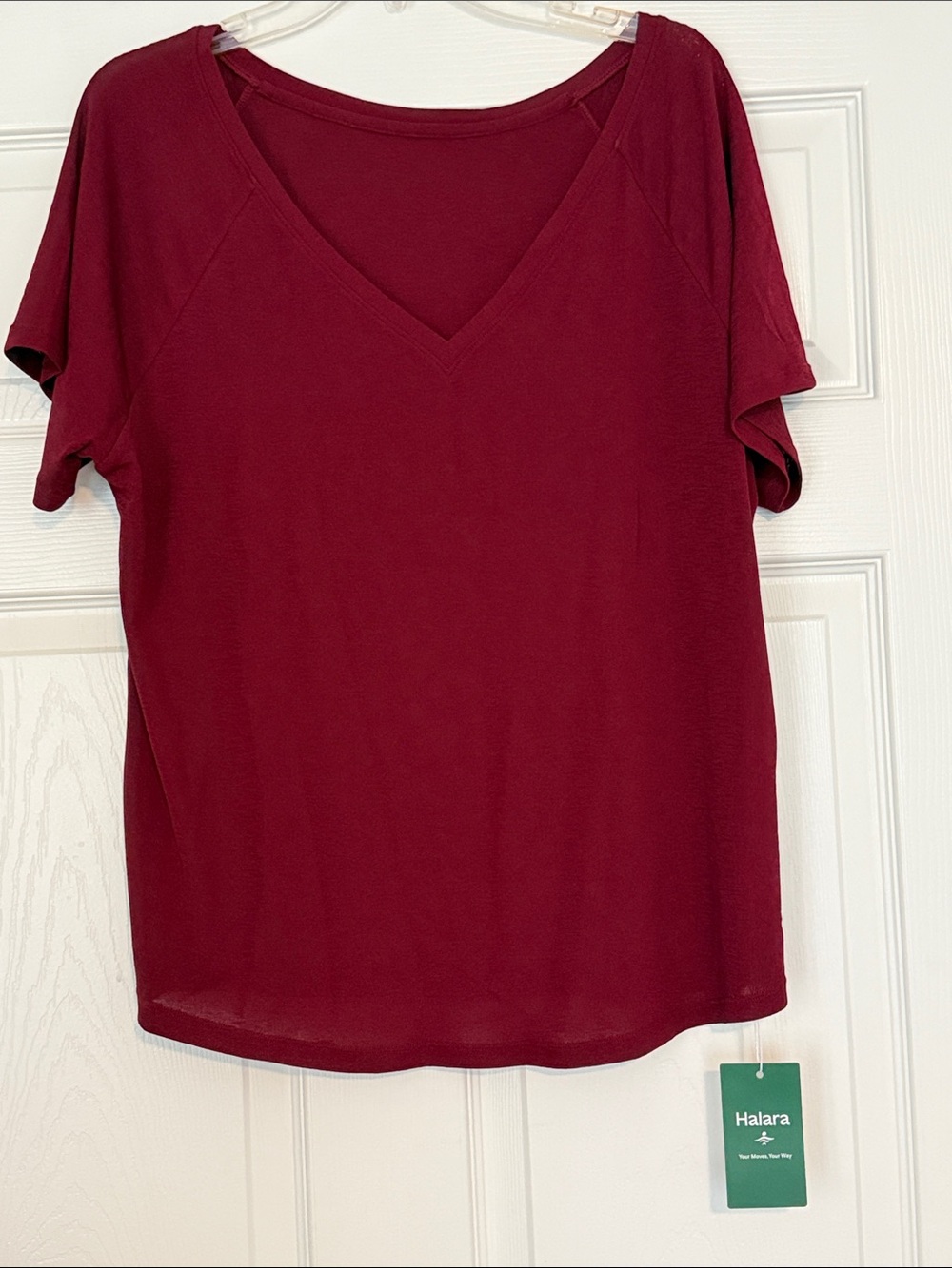 HALARA V-Neck Short Sleeve Tee in Burgundy